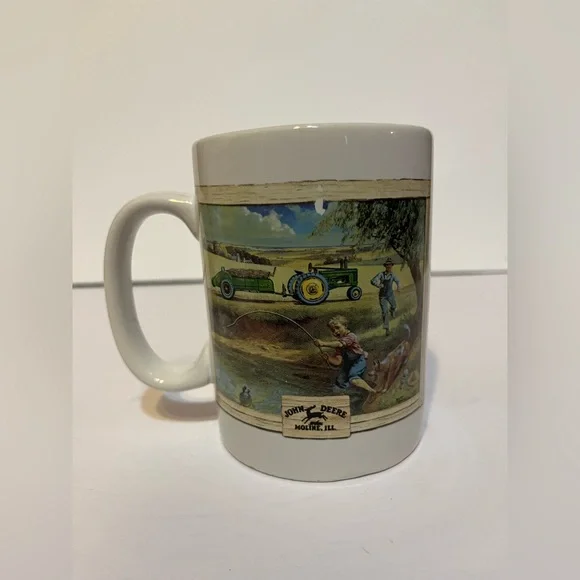 John Deere Green and White Mug with Tractor Scene - Picture 4 of 9